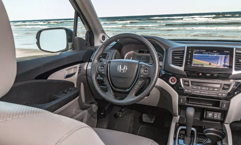 2020 Honda Ridgeline Interior