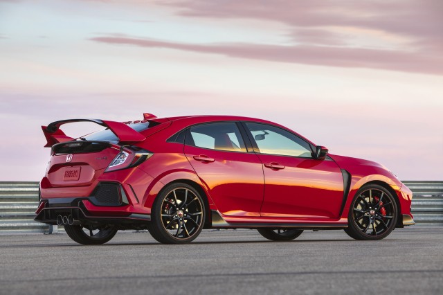 2019 Honda Civic Type R Touring Fwd Spy Photos