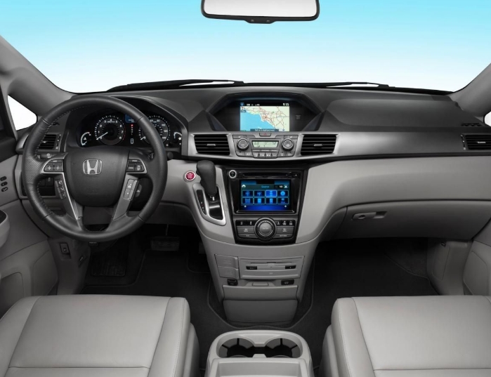 2022 Honda Odyssey Elite Interior