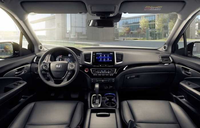 New 2023 Honda Pilot Interior