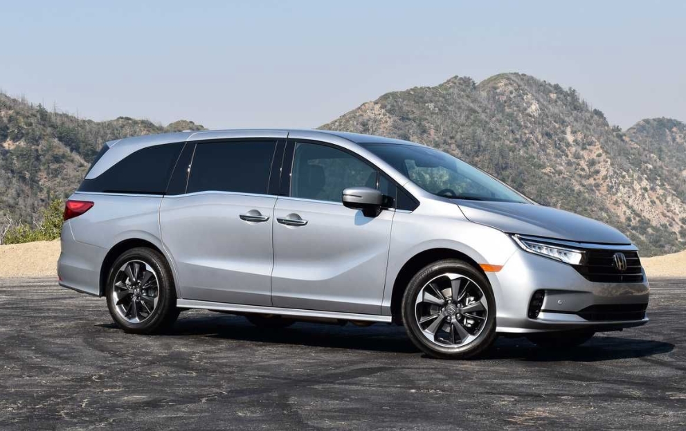 Honda Odyssey Redesign 2024, Release Date, Spy Shots Honda Engine Info